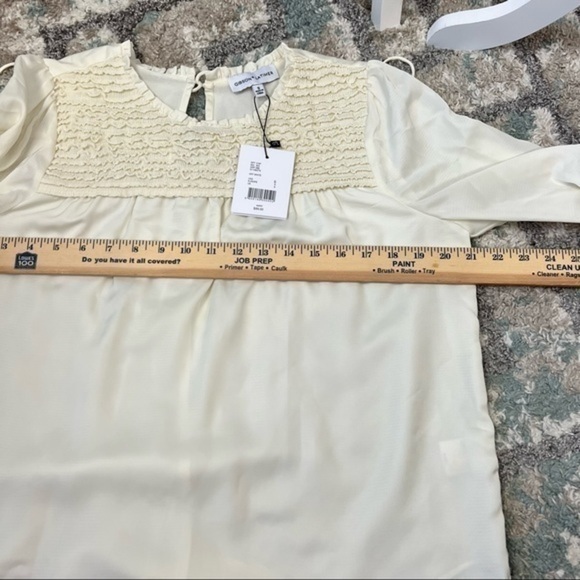 Gibson Latimer womens cream ruffle neck shirt size small - Picture 10 of 11